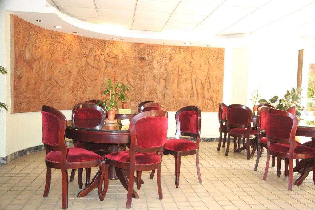 White House Hotel - City Center Dhaka Bagian luar foto