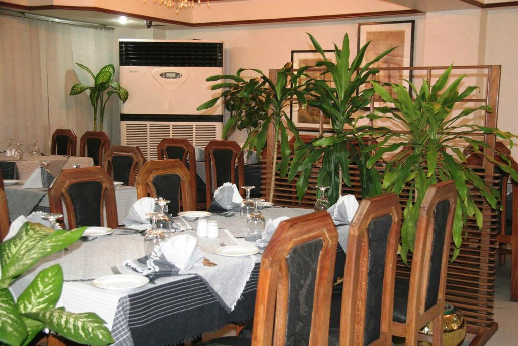 White House Hotel - City Center Dhaka Bagian luar foto